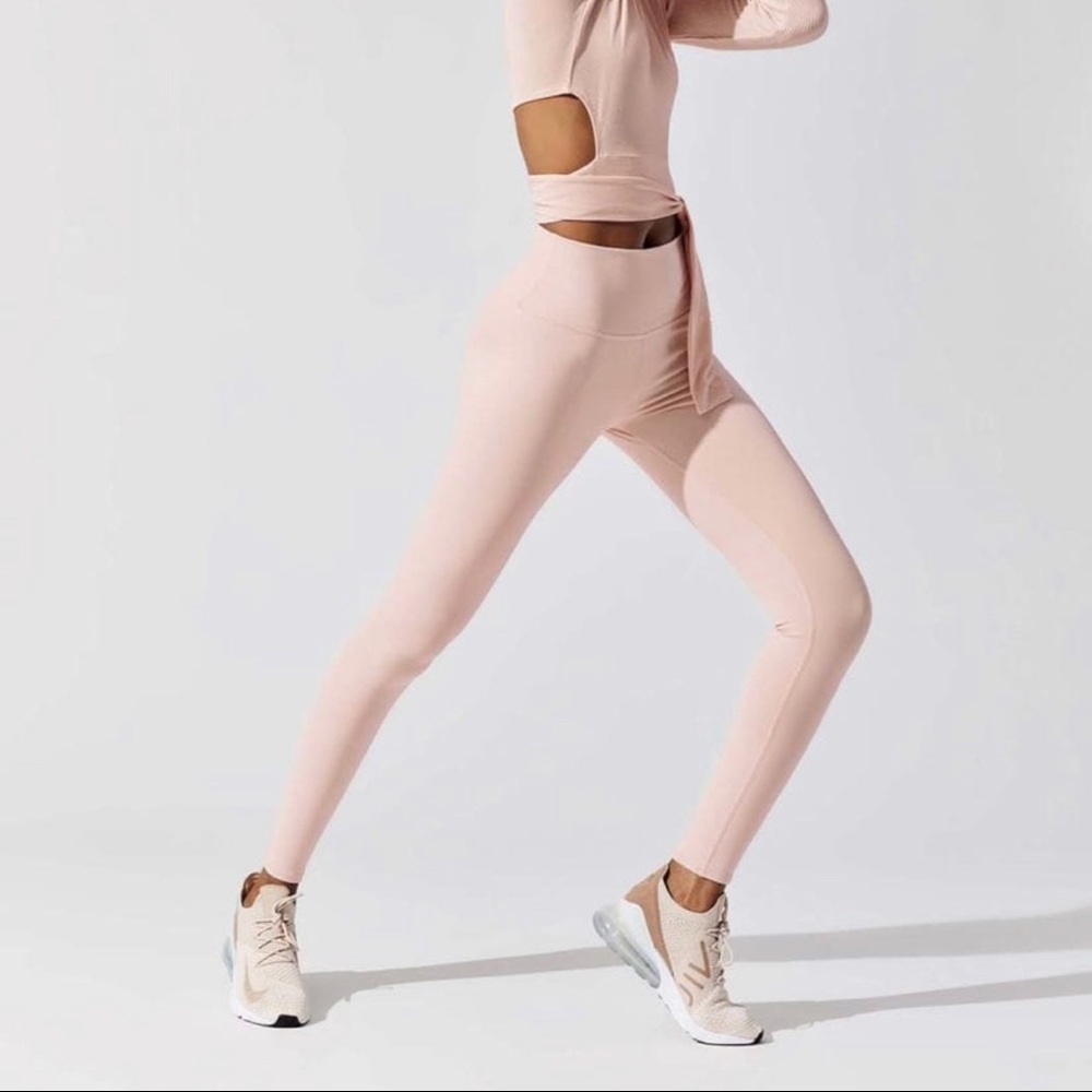 ALO Yoga HighWaist Airbrush Legging-Nectar Sz S
